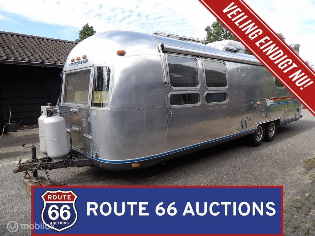 Airstream Land Yacht Sovereign 31 | 1978 | Route 66 Auctions, Overige merken, Zwart, Bedrijf, Handgeschakeld