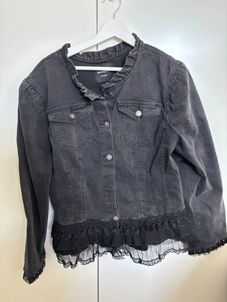 Zwart speciaal jeans jasje merk monday maat 46 nieuw!, Kleding | Dames, Ophalen, Zwart, Maat 46/48 (XL) of groter, Nieuw