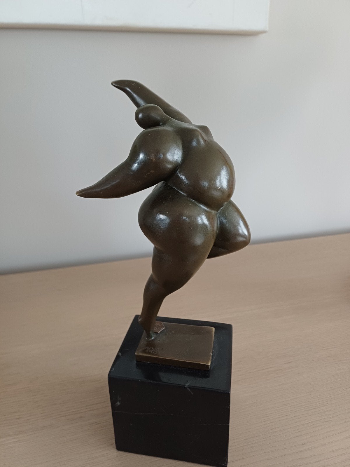 modern bronzen beeld, van MILO, Ophalen, Modern, Beeld