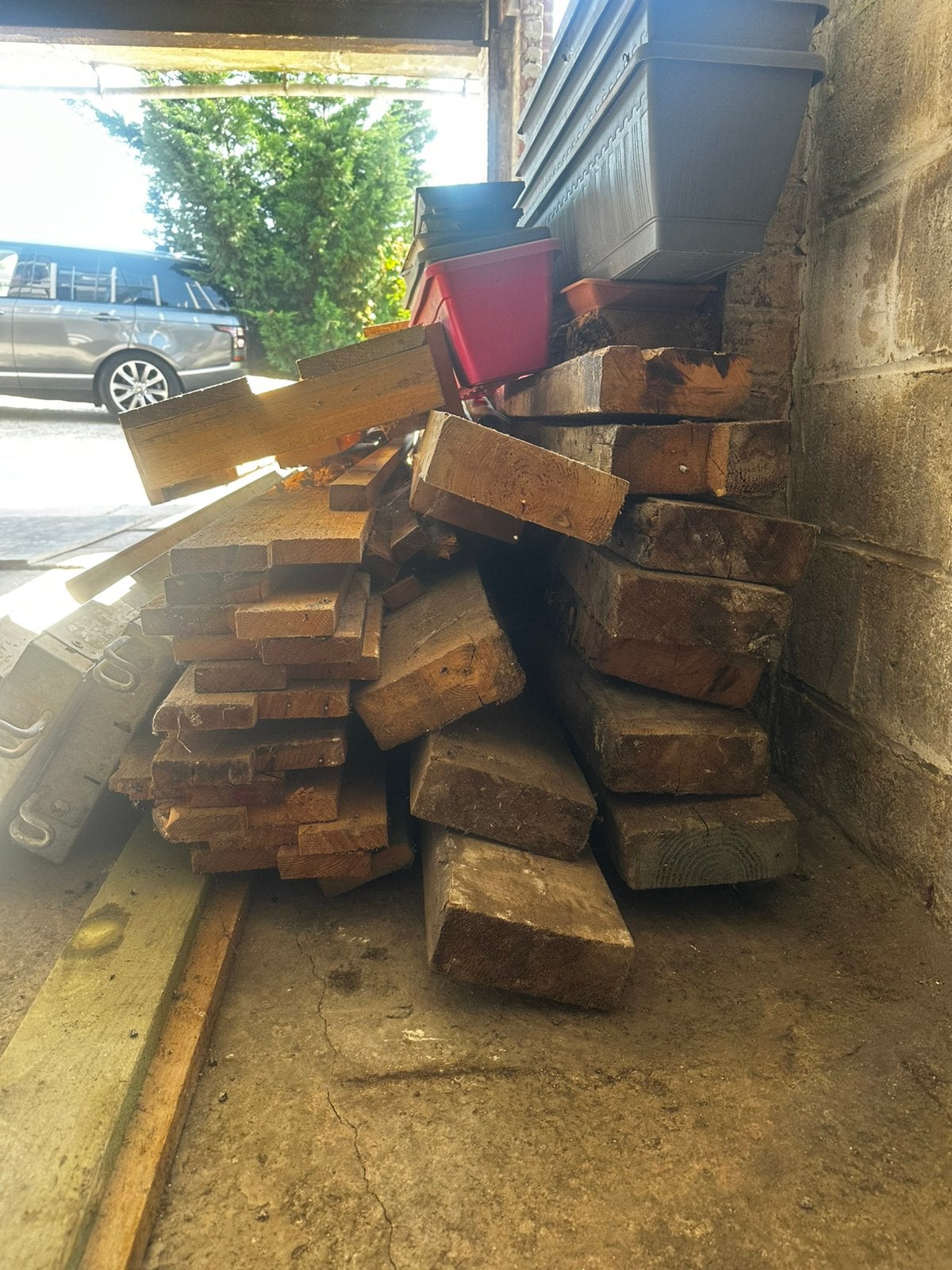 Des planches et des poutres, en très bonne état, Enlèvement, Comme neuf, Poutres
