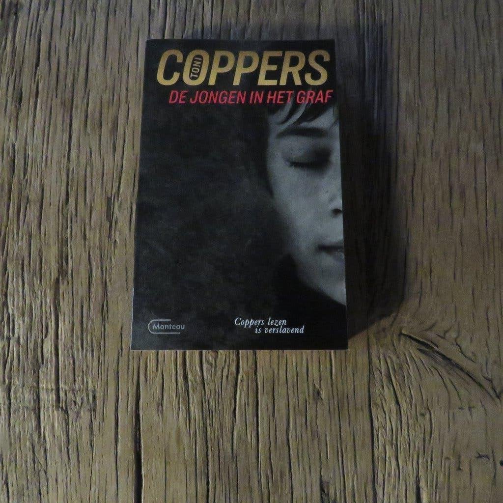 Toni Coppers De jongen in het graf, Enlèvement ou Envoi
