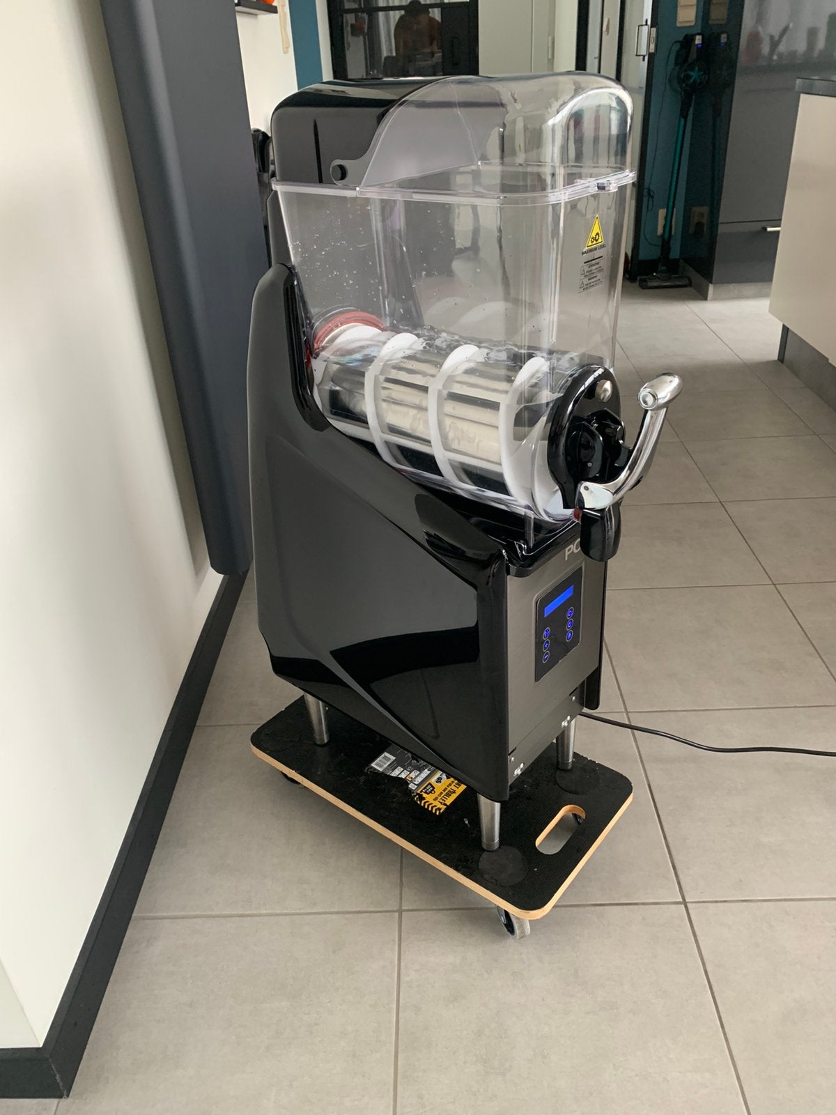 Slush machine 12l laag suiker en alcoholgehalte, Ophalen, Gebruikt