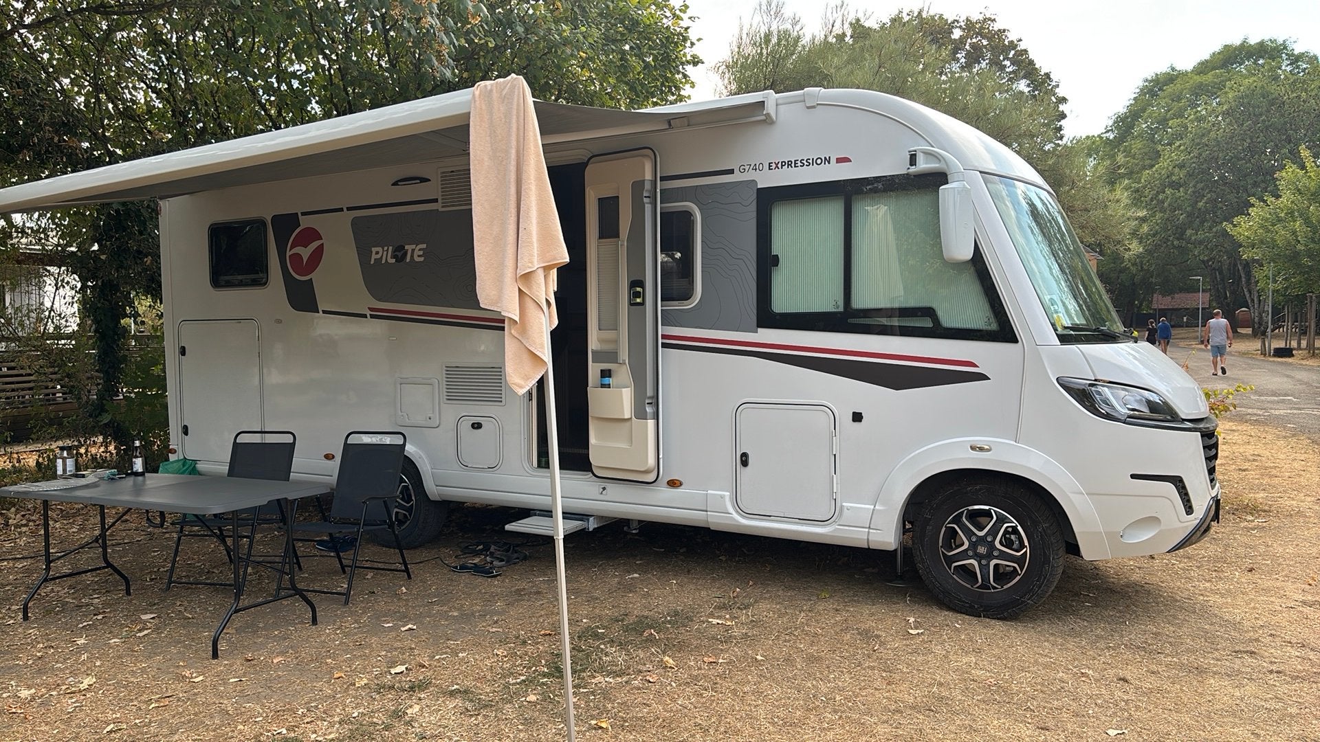 Te koop met rijbewijs B wegens aankoop van mobielhome C