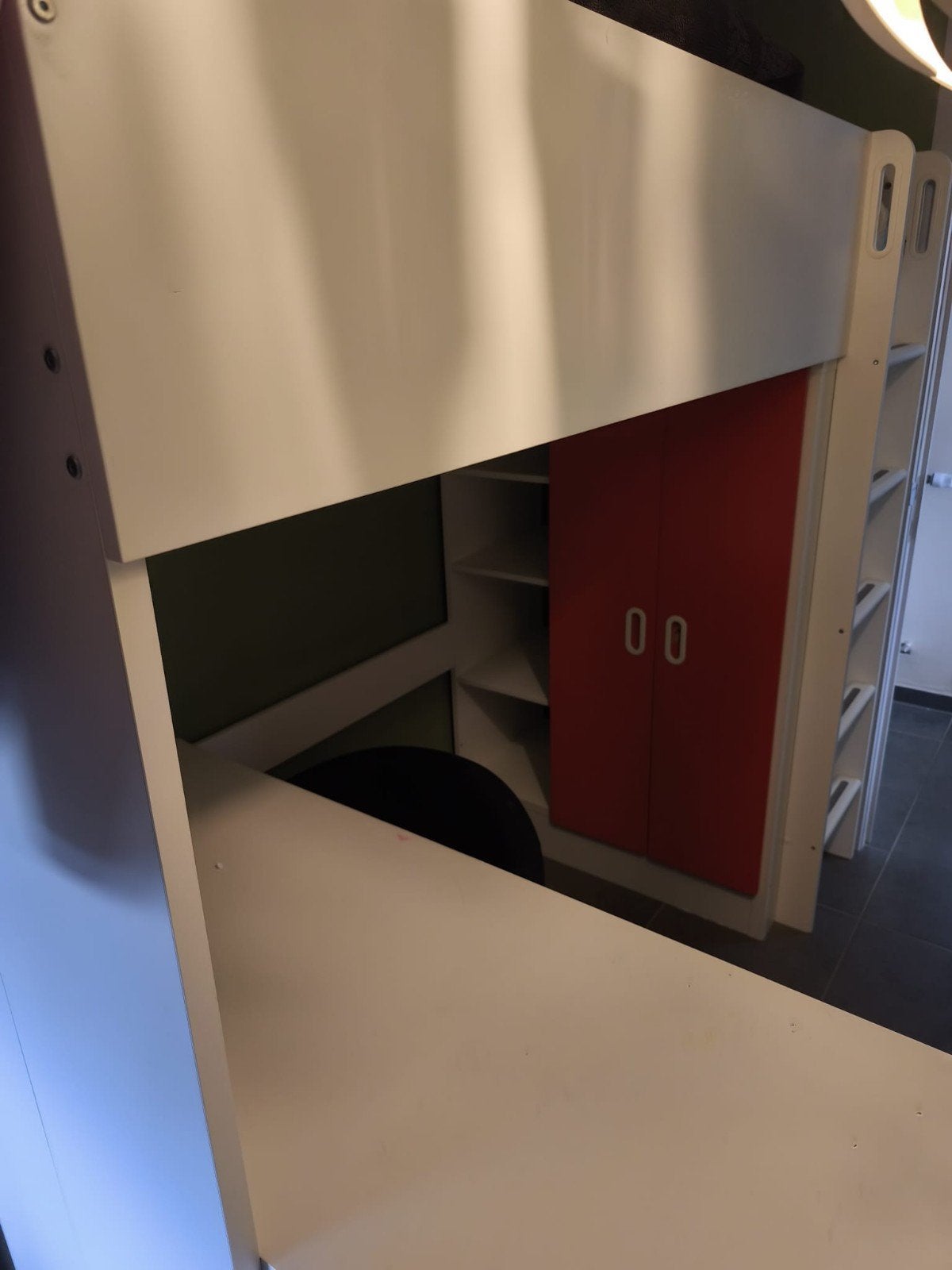 hoogslaper incl. kast en bureau, Ophalen