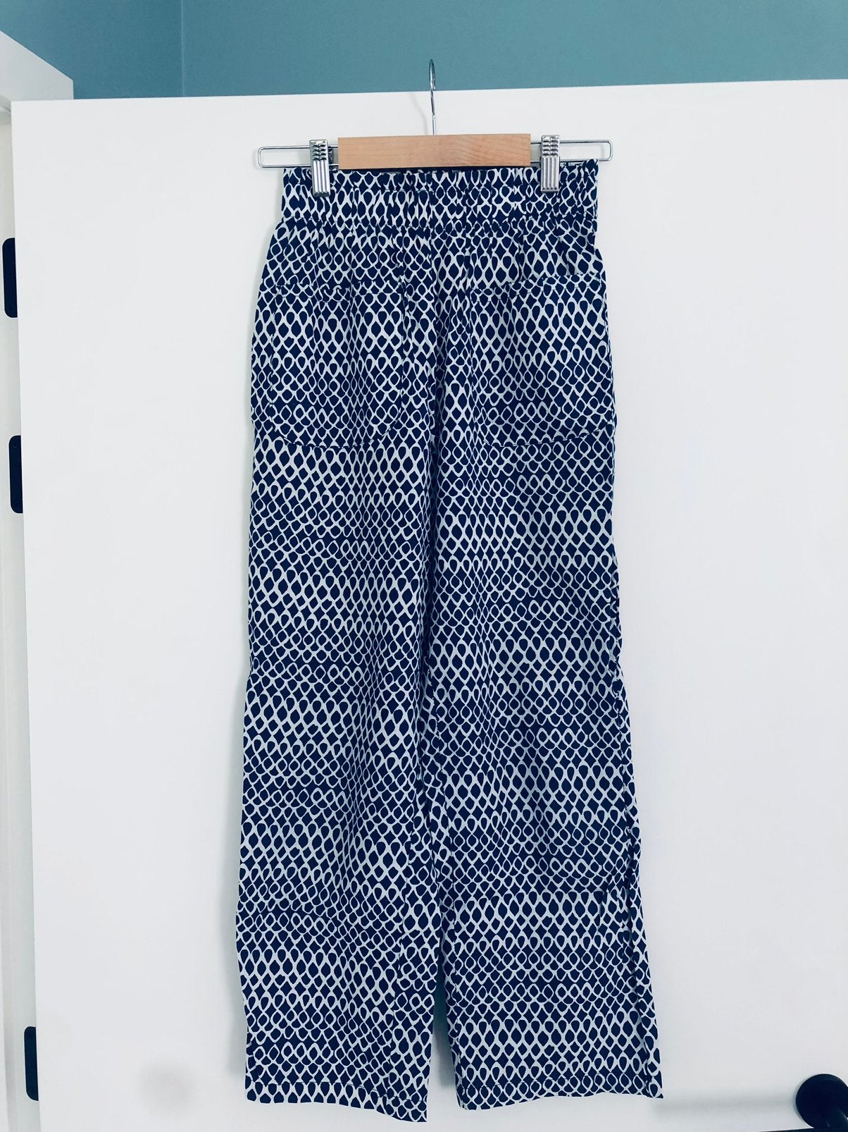 Blauw Mango broekje met print. ZGAN Maat 152, Envoi, Comme neuf, Fille, Pantalon
