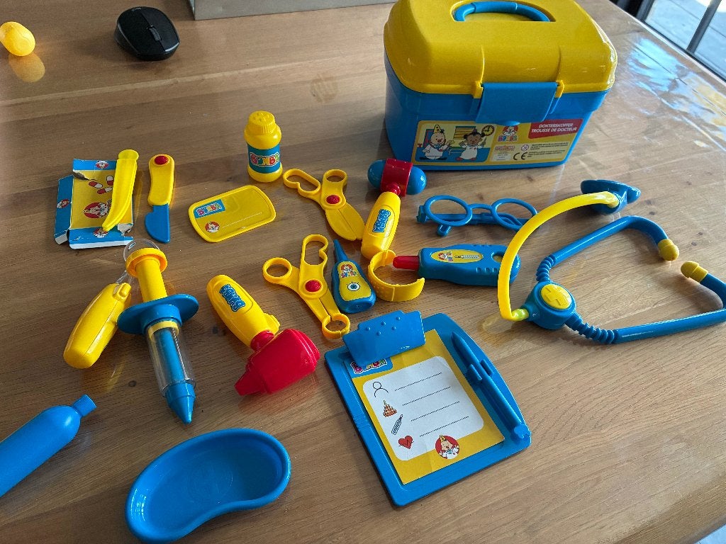 bumba doktersetje, Ophalen of Verzenden