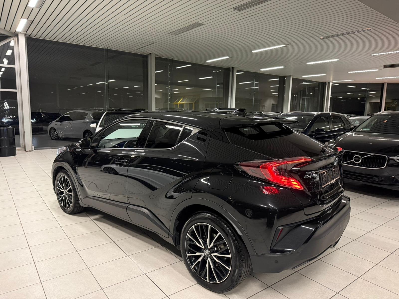 Toyota C-Hr, Auto's, Automaat, Gebruikt, Euro 6, Zwart