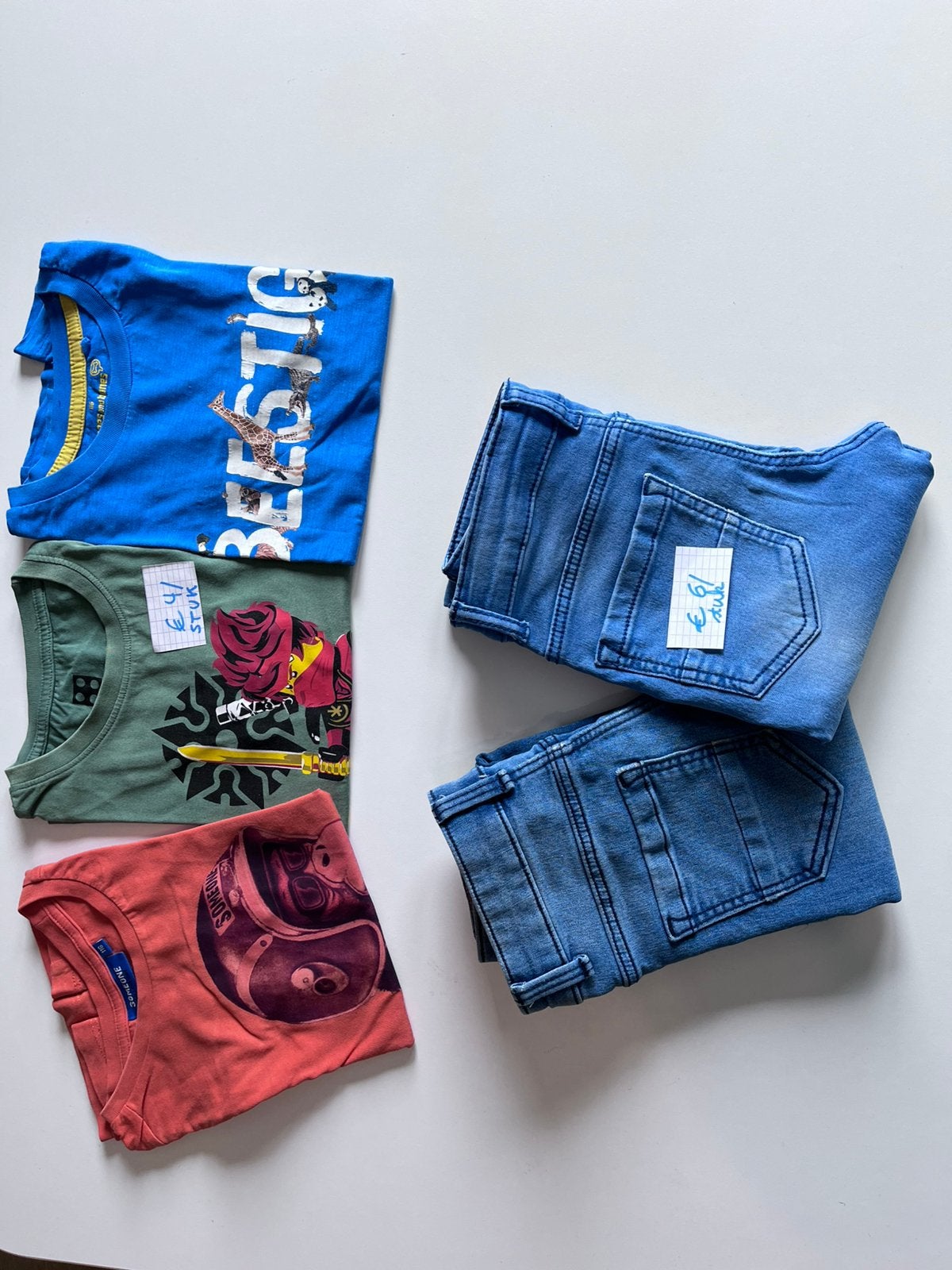 Pakket broeken en t-shirts maat 116 (per stuk/pakket), Ophalen, Zo goed als nieuw, Maat 116