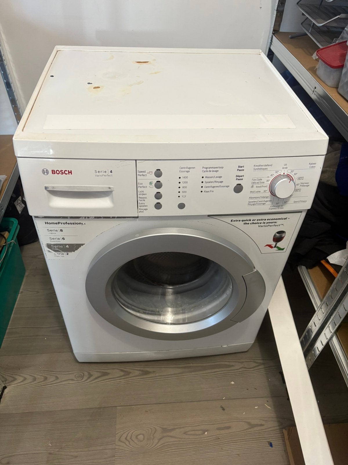 Machine à laver Bosh, 1200 à 1600 tours, 6 à 8 kg, Chargeur frontal, Enlèvement
