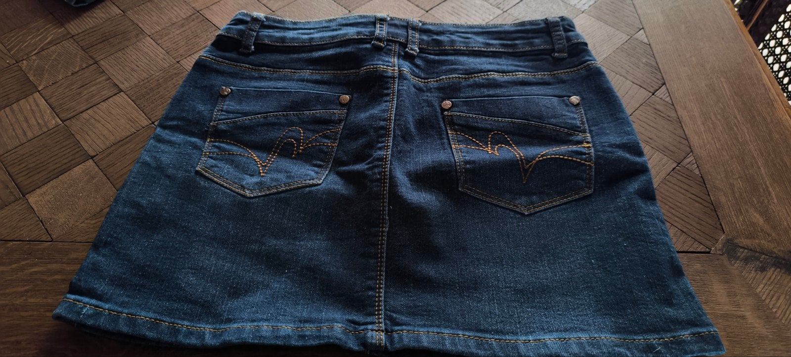 sabine, Vêtements | Femmes, Jupes, Taille 38/40 (M), Au-dessus du genou, Comme neuf, Enlèvement