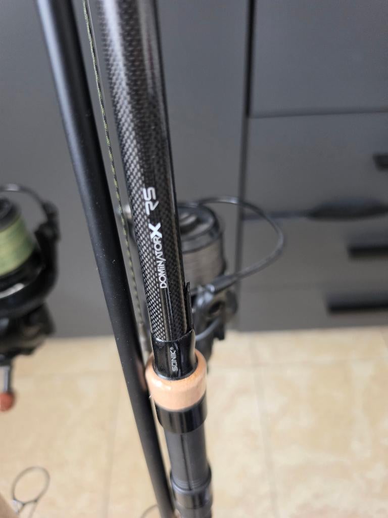 KARPER, Ophalen, Nieuw, Werphengel