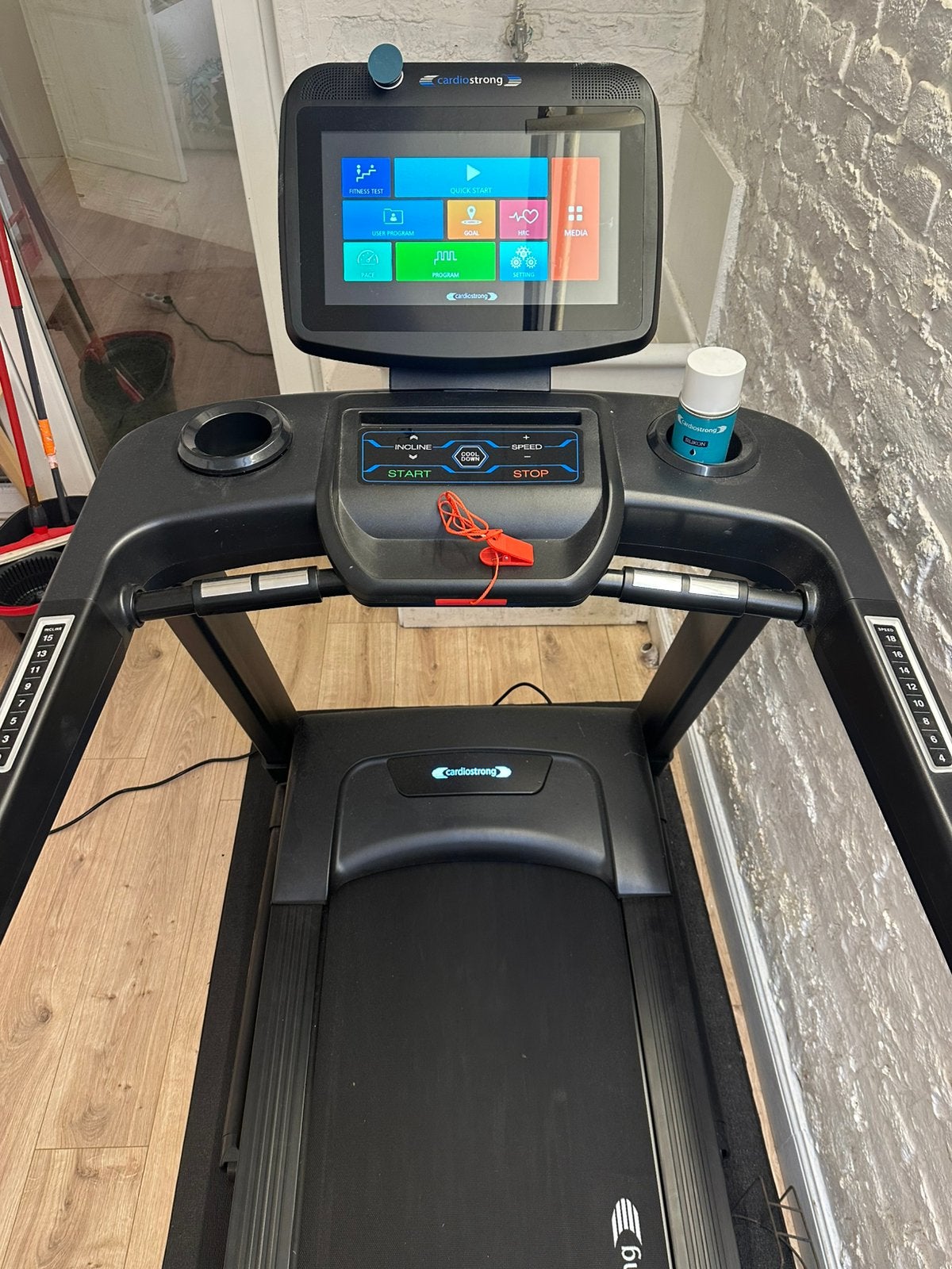 Tapis de course cardiostrong, Ophalen, Zo goed als nieuw