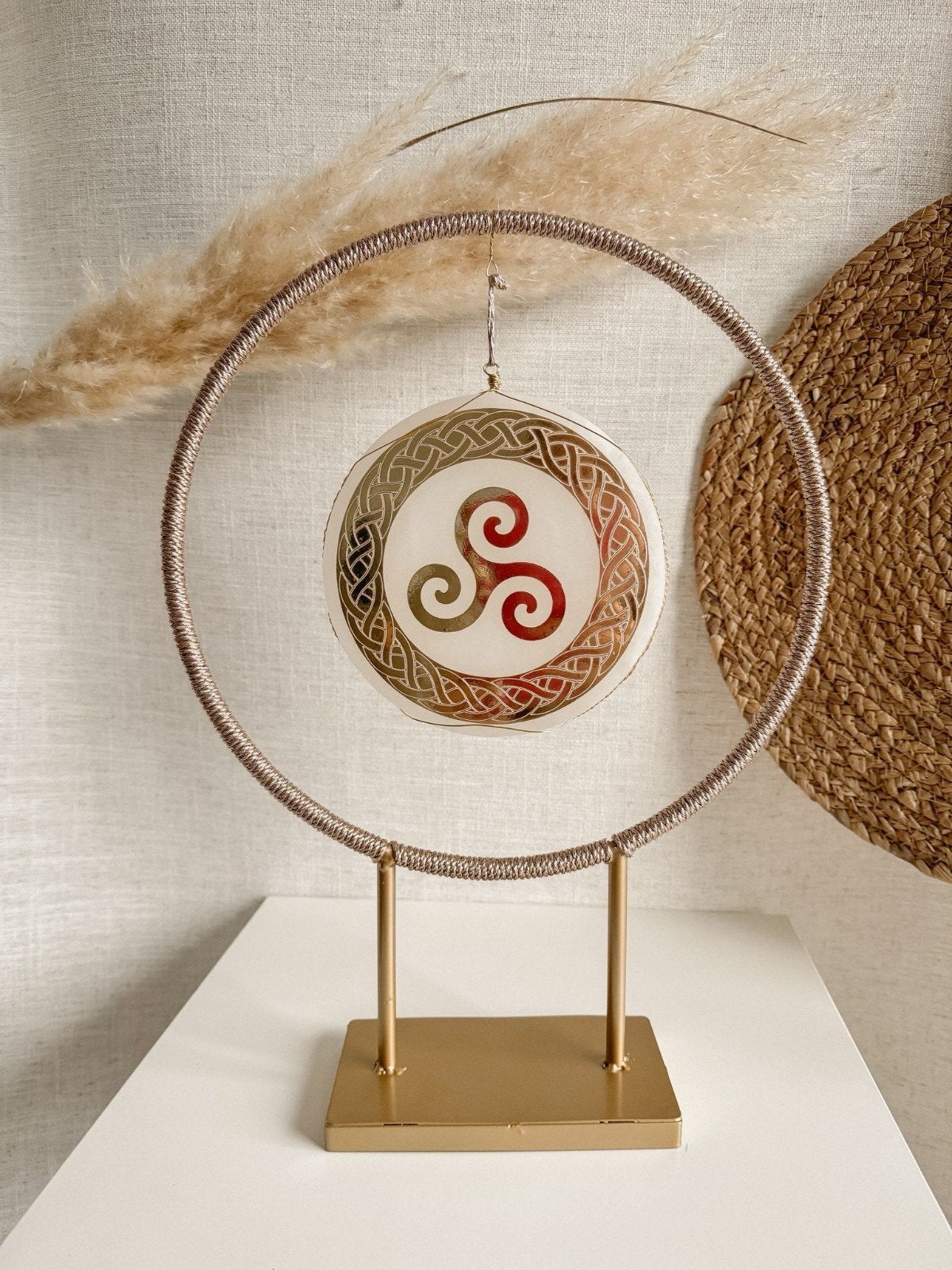 Triskèle, Collections, Enlèvement ou Envoi
