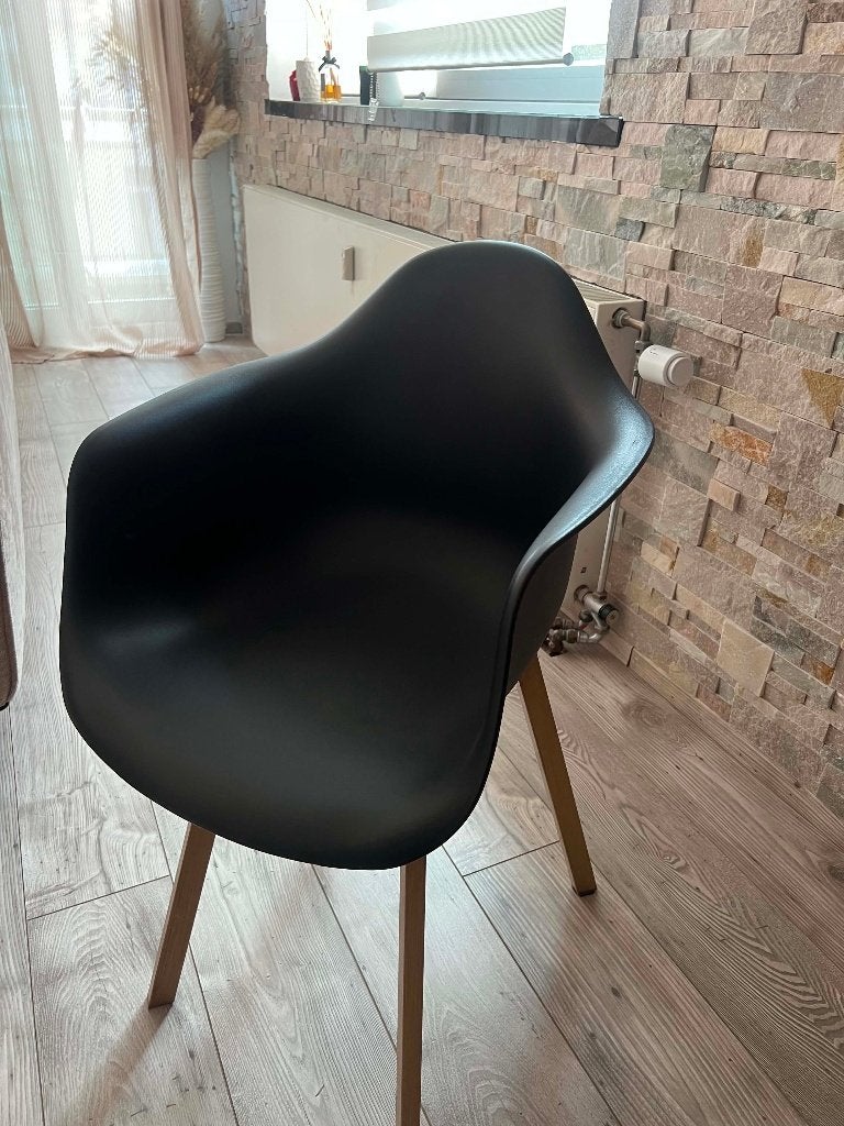 À vendre - Lot de 4 chaises, Enlèvement, Comme neuf, Noir, Quatre