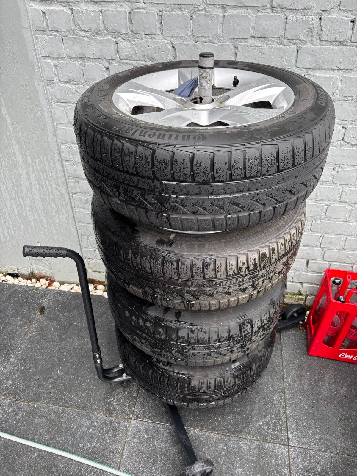 Jantes Hyundai 205/60 R16 avec pneus d'hiver, Enlèvement, Utilisé