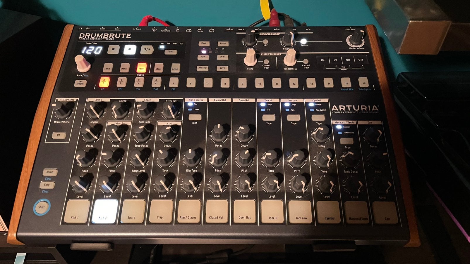 Arturia Drumbrute, Muziek en Instrumenten, Drumcomputers, Ophalen of Verzenden, Gebruikt, Overige merken