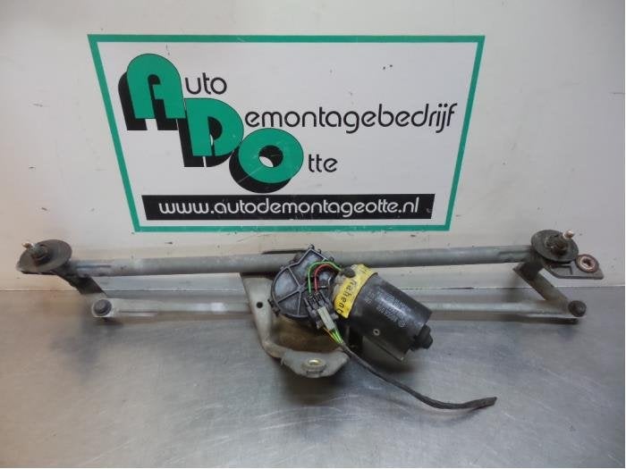 Ruitenwismotor + Mechaniek van een Volkswagen Golf (Golf 91-, Gebruikt, -, Volkswagen, -