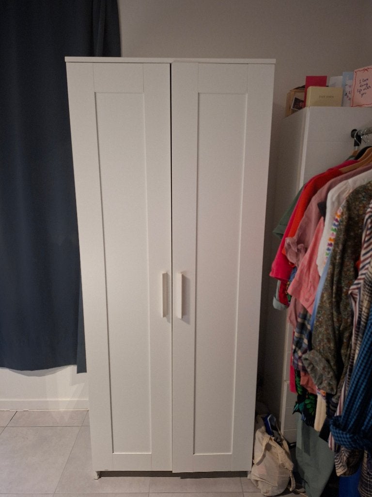 Witte kleerkast met spiegel, Ophalen, Met deur(en), 75 cm of meer, Wit met spiegel