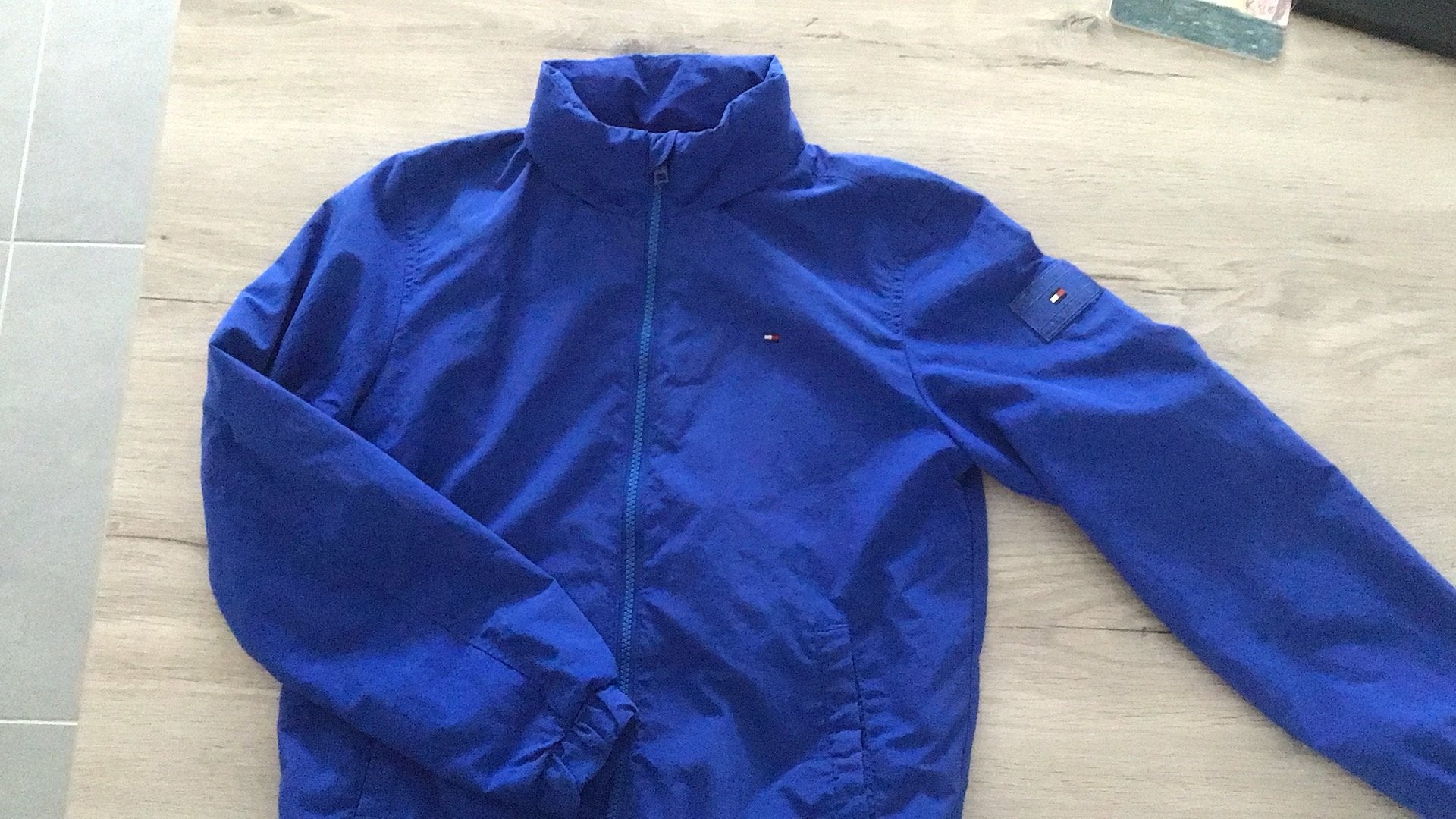 Zomerjas Tommy hilfiger maat 152, Kinderen en Baby's, Ophalen, Zo goed als nieuw, Jongen, Jas