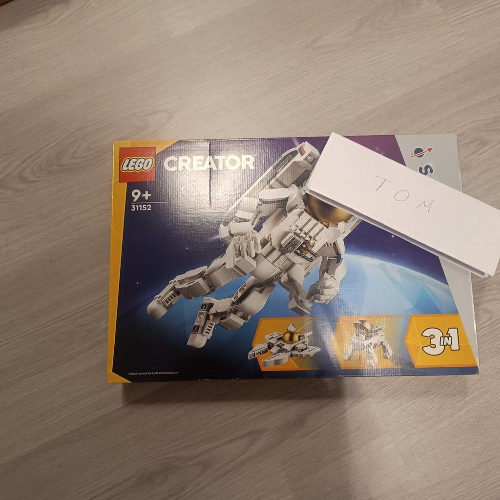 Lego 31152, Ophalen, Lego