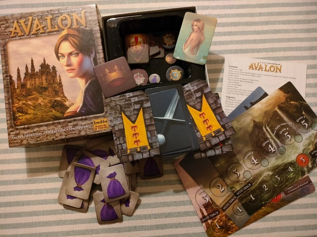 Avalon (The Resistance) - jeu de société, Vijf spelers of meer, Ophalen of Verzenden, Zo goed als nieuw, Autre