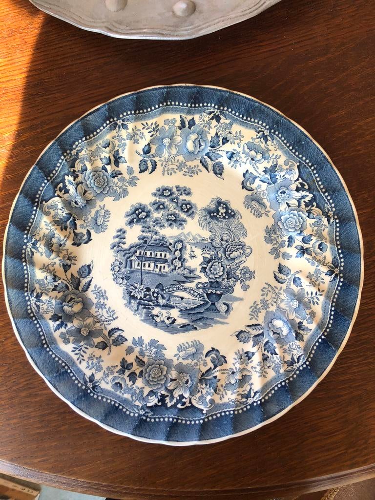 Magnifique assiette bleu et blanche FINE CHINA, Enlèvement ou Envoi