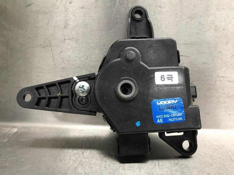 KACHELSTELMOTOR Hyundai Ioniq (|D332CWFAA01|), Auto-onderdelen, Gebruikt, Hyundai