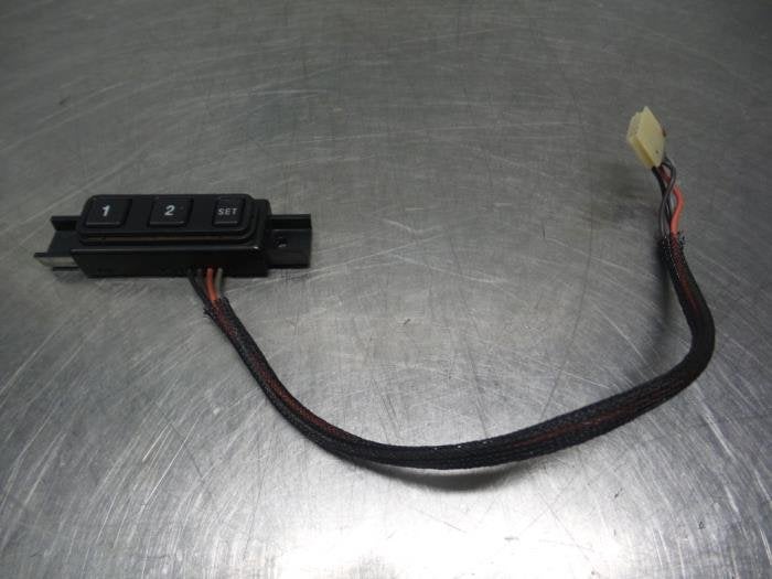 Commutateur réglage siège d'un Jeep Grand Cherokee, Autos : Pièces & Accessoires, Habitacle & Garnissage, Jeep, Utilisé, 3 mois de garantie