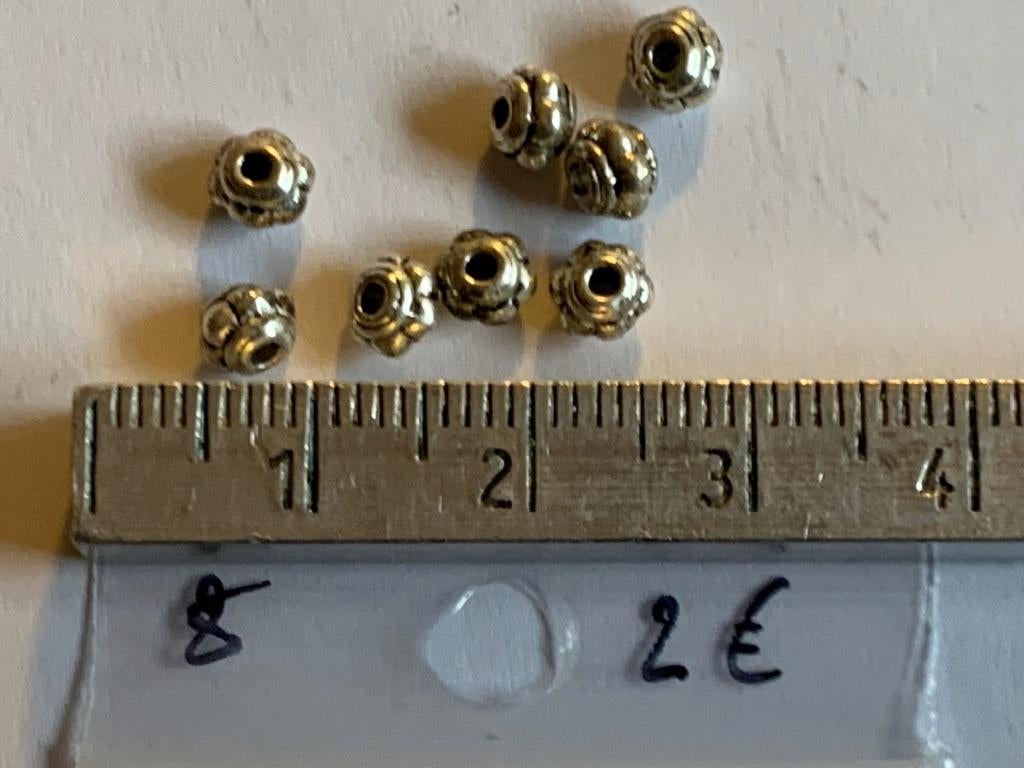 8 metalen kralen, Enlèvement ou Envoi, Neuf, Perle