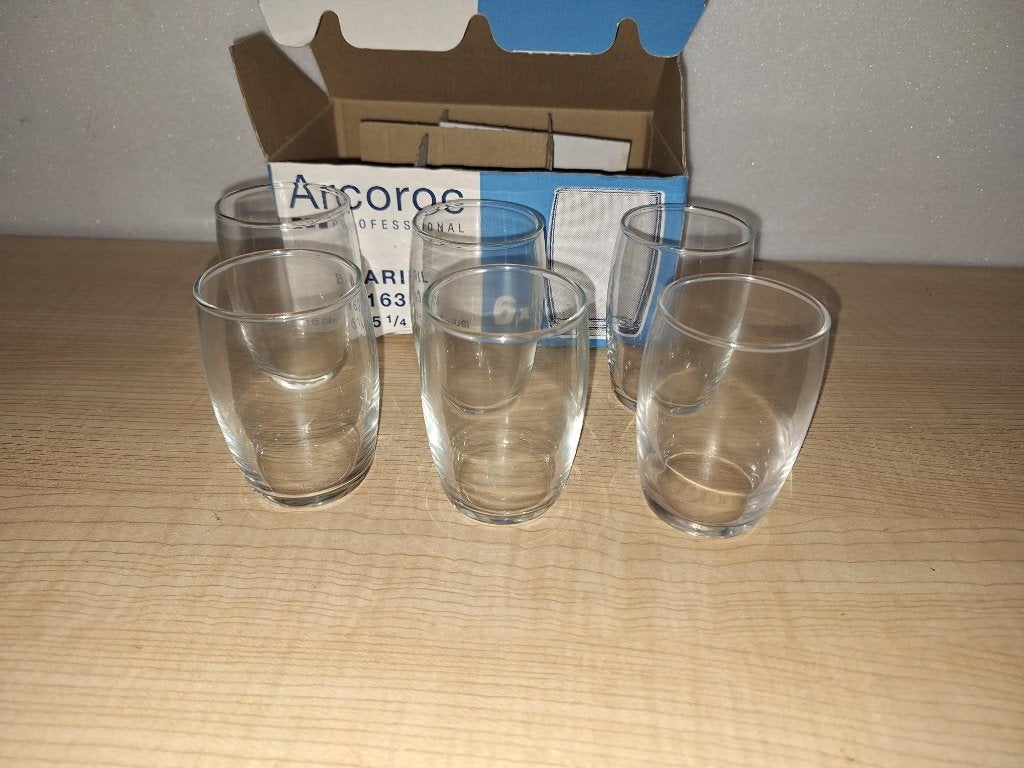 6 glazen arcoroc, Huis en Inrichting, Keuken | Servies, Ophalen of Verzenden, Nieuw, Glas, Glas of Glazen