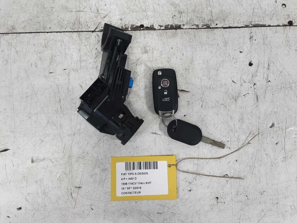 CONTACTSLOT Fiat Tipo (356H / 357H) (00519773450), FCA Germany GmbH, Gebruikt, IPC D1-09 Bahnhofsplatz
65423  Rüsselsheim am Main, DE