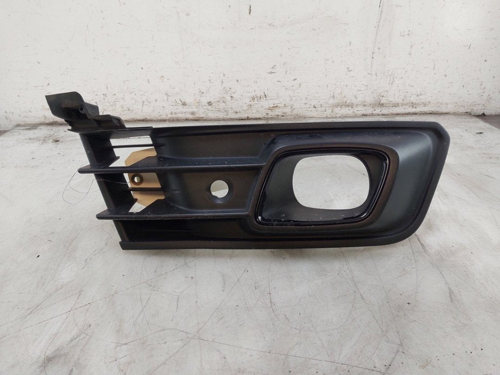 GRILLE DE PARE-CHOCS Renault Captur I (2R) (|261A24736R|), Dhr. J. Ham, Renault, Administratie@autoham.nl, Utilisé