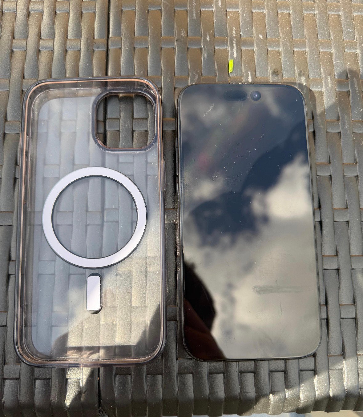iPhone 15 128gb titaniumzwart, Telecommunicatie, Ophalen of Verzenden, Zo goed als nieuw, IPhone 15