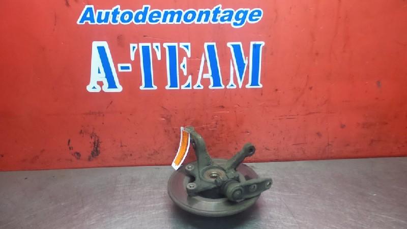 FUSEE AVANT DROITE Renault Twingo (C06) (01-1993/06-2007), Utilisé, Renault