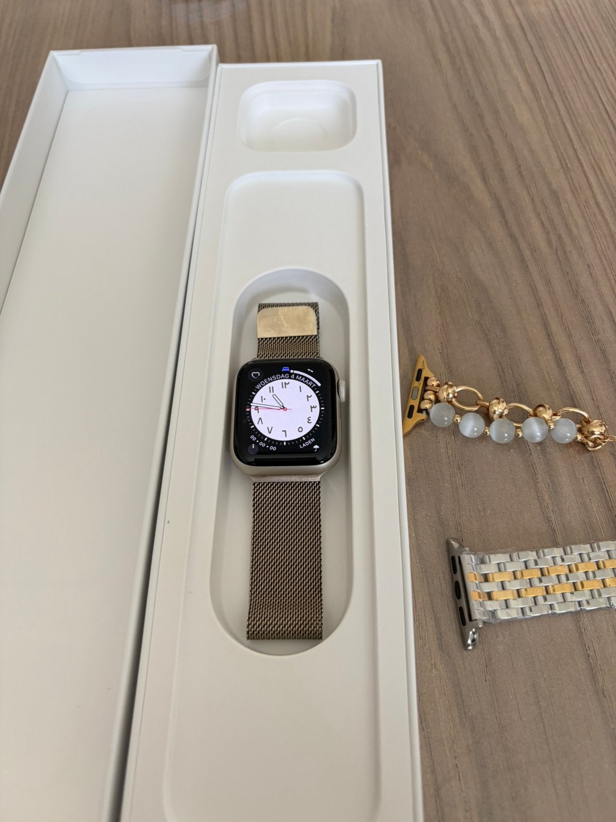 Apple Watch SE (2e generatie), Enlèvement, GPS, Comme neuf