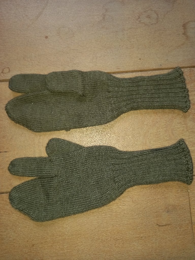 Groene triggerfinger mittens wol US, Ophalen of Verzenden
