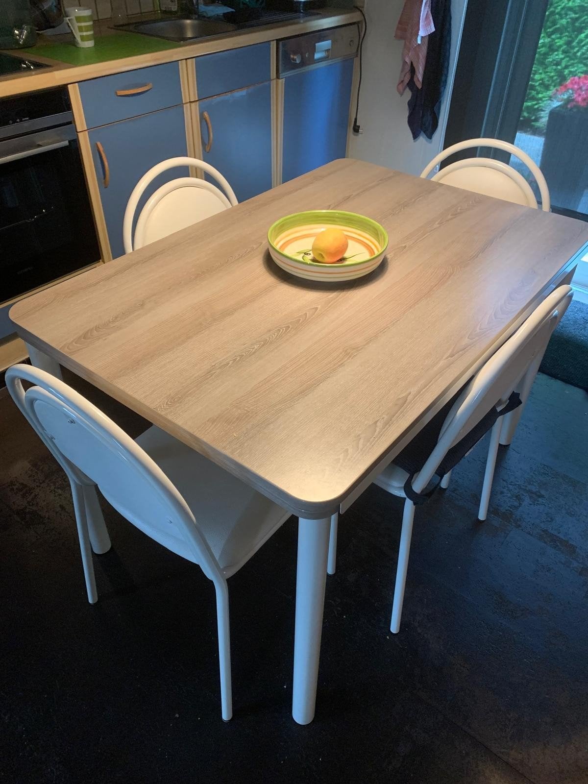 Uitschuifbare eettafel + stoelen, Huis en Inrichting, Tafels | Eettafels, Ophalen