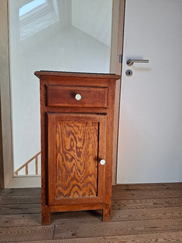 Houten nachtkastje met stenen blad, Ophalen, Gebruikt, Minder dan 45 cm, 70 cm of meer