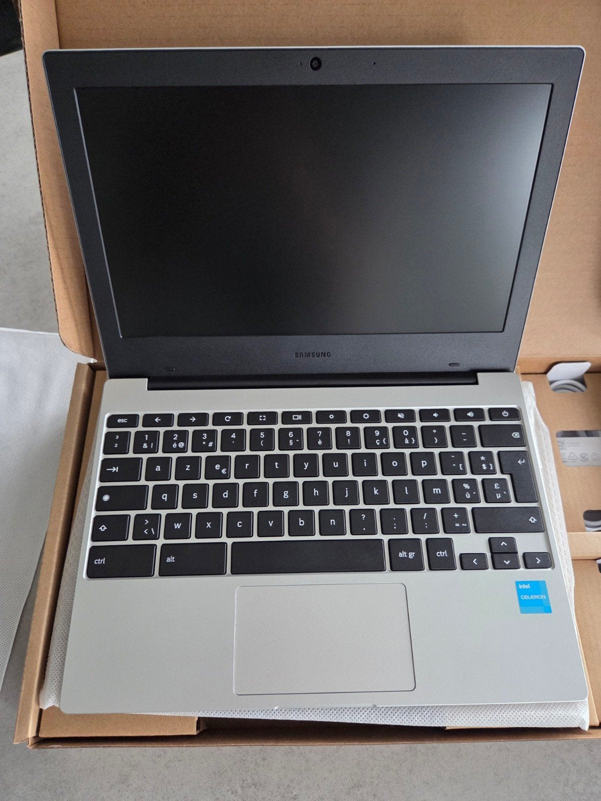 Galaxy Chromebook Go nieuw, Computers en Software, 4 GB of minder, 64 GB, Nieuw, Ophalen of Verzenden
