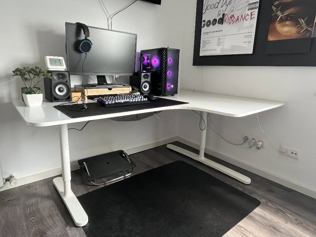 L-vormig bureau – IKEA Bekant onderstel, Huis en Inrichting, Bureaus, Ophalen, Gebruikt, 180 cm, Spaanplaat of MDF