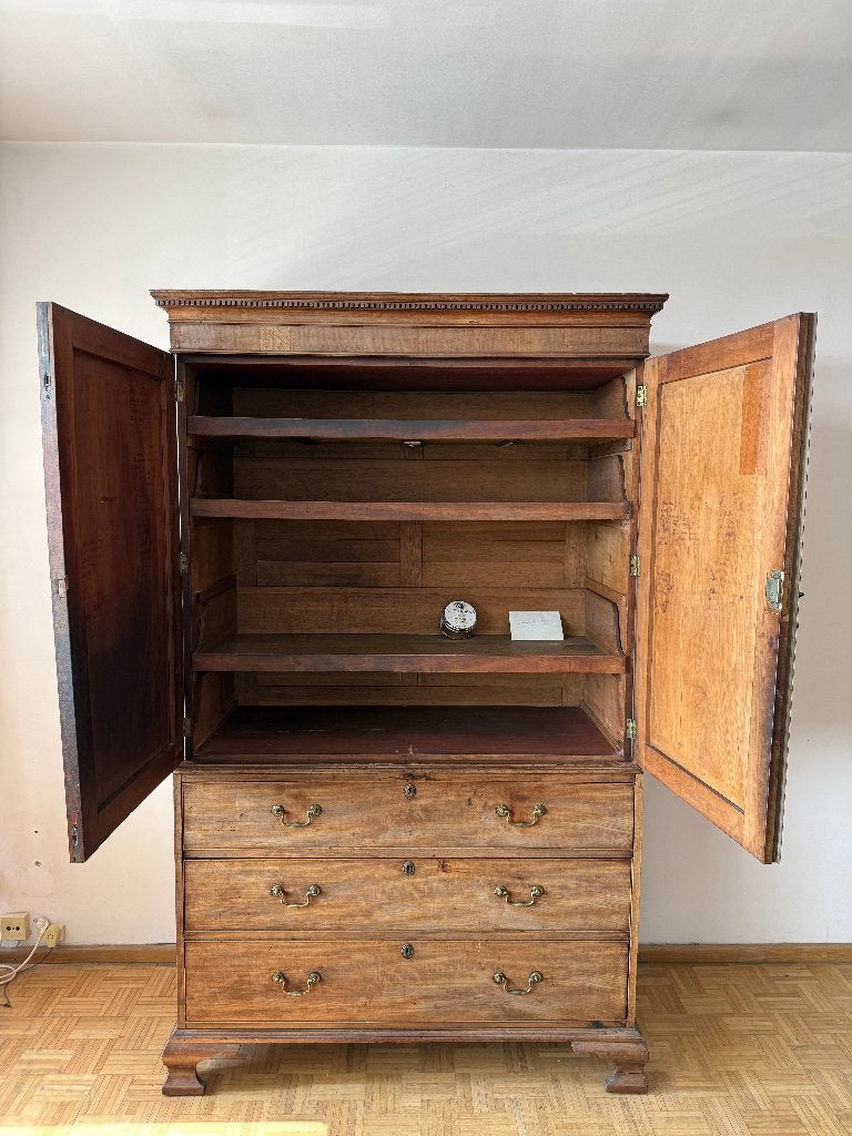 Antieke Mahonie Linnenkast 1800-1820, Antiek en Kunst, Antiek | Meubels | Kasten, Ophalen