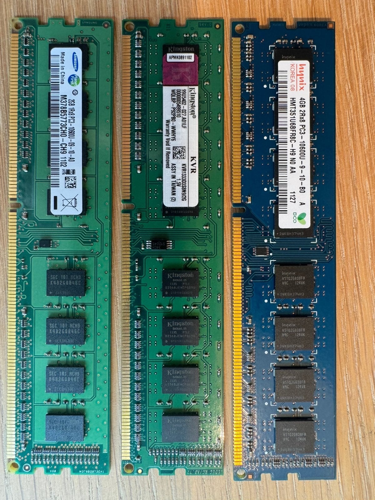 DDR3 desktop geheugen 2x2GB 1x4GB, Computers en Software, RAM geheugen, Ophalen of Verzenden, Zo goed als nieuw, DDR3, Desktop