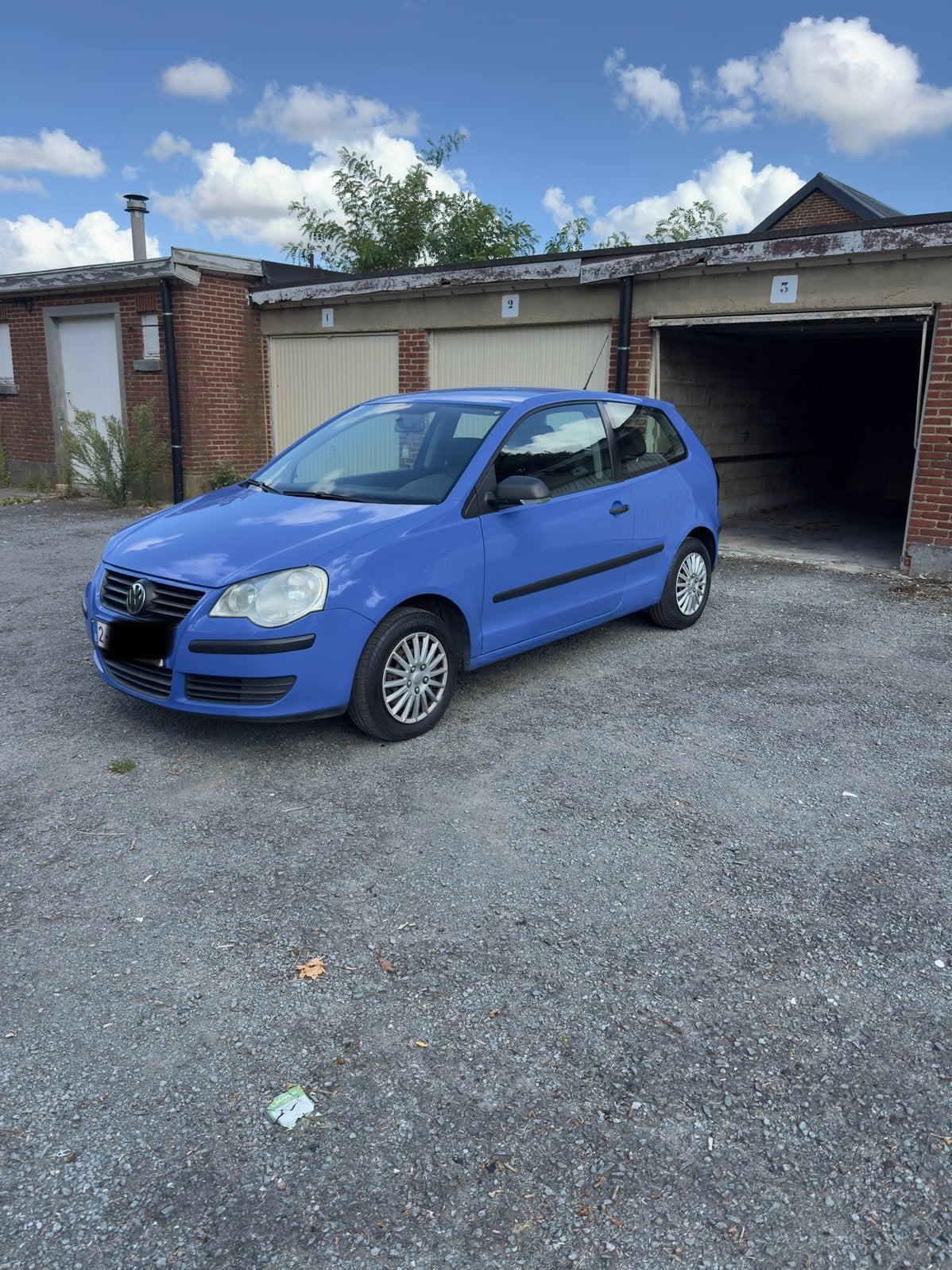 VOLKSWAGEN POLO 1.2 ESSENCE, Achat, Vitres électriques, 5 places, Particulier