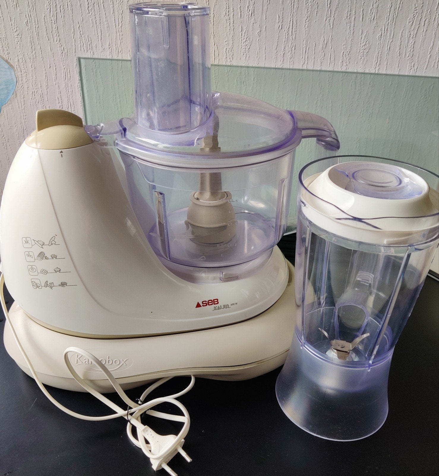 Keuken mixer/blender, Elektronische apparatuur, 1 tot 2 liter, Ophalen of Verzenden, Gebruikt, 1 snelheid