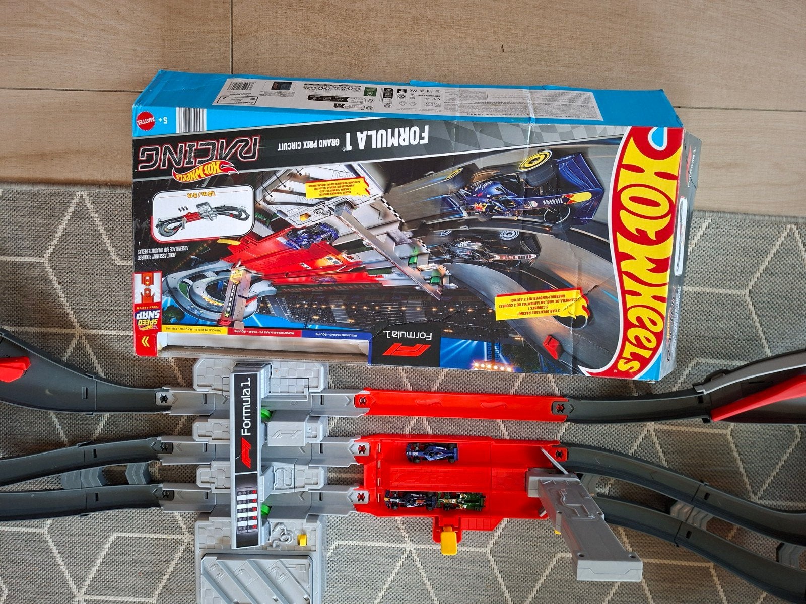 hotwheels racebaan f1, Enfants & Bébés, Enlèvement ou Envoi, Autre propulsion, Comme neuf, Circuit