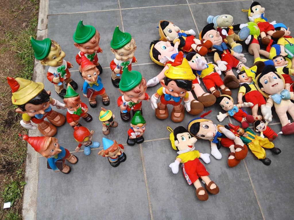 Lot Pinocchio, Enlèvement, Peter Pan ou Pinocchio, Utilisé, Autres types