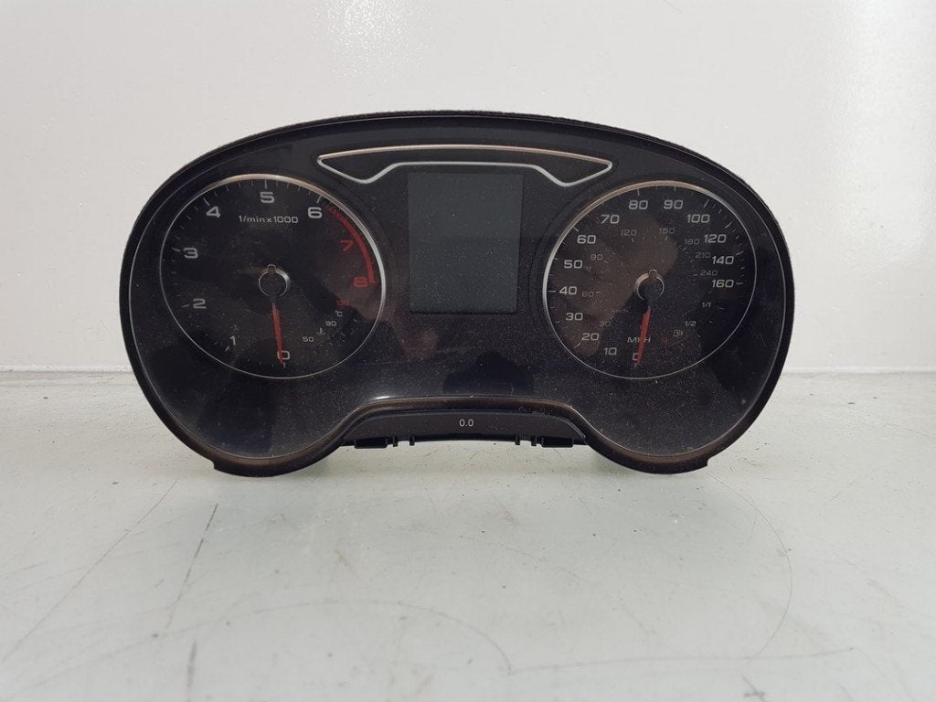 INSTRUMENTS DE BORD A3 Sportback (8VA / 8VF) (|8V0920971C|), Utilisé, Audi