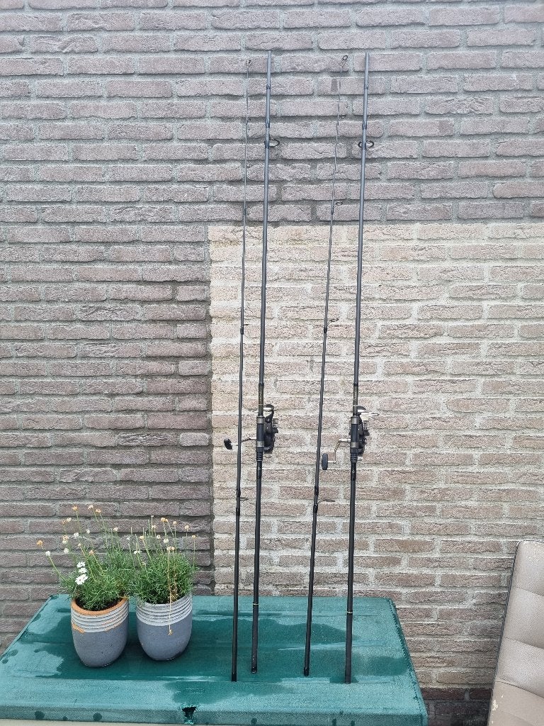 2x werphengel, Ophalen, Zo goed als nieuw, Werphengel