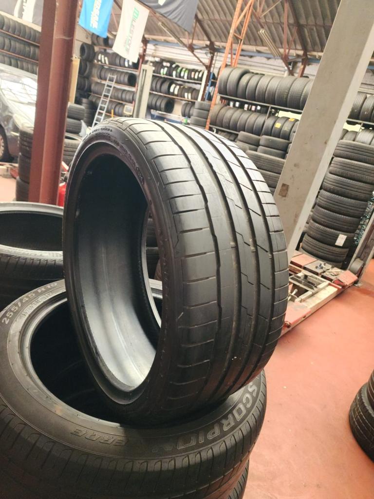 235/35R19 Hankook Top qualité avec montage et équilibrage, Enlèvement