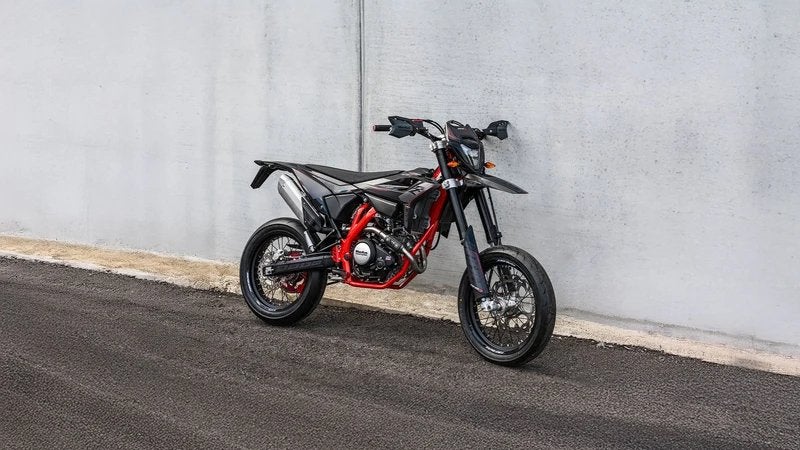 GEZOCHT: beta, aprilia, sherco, mrt, yamaha dt, fantic, Enlèvement, Comme neuf